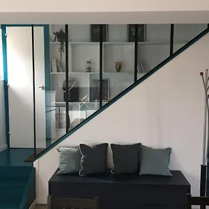  Appartement Du Rocher France